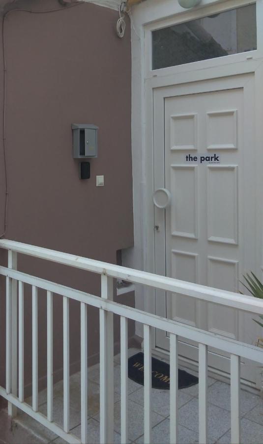 The Park Studio Kavala Bagian luar foto